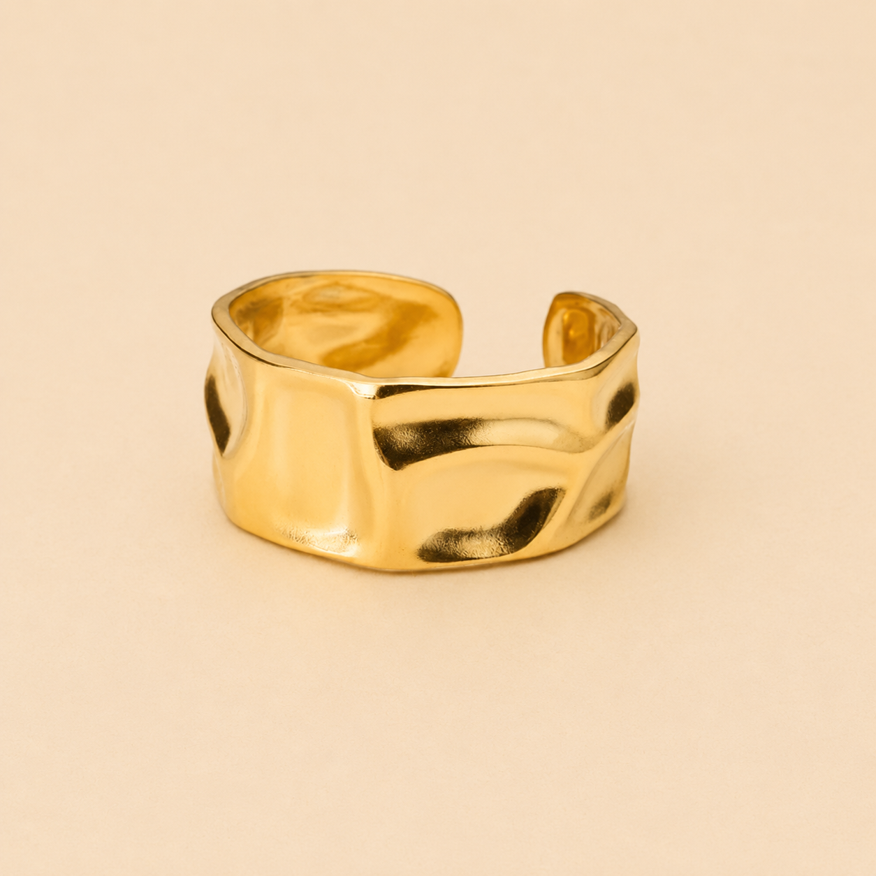 Anillo Irregular Dorado