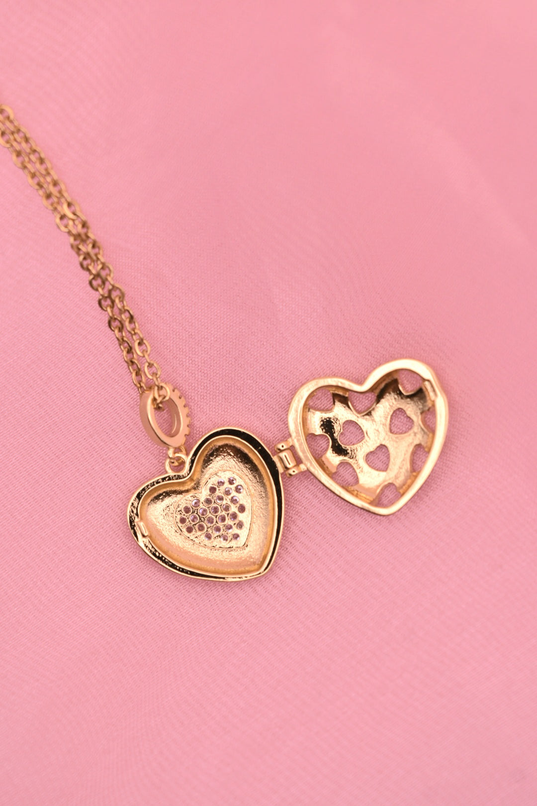 Zircon Heart Reliquary